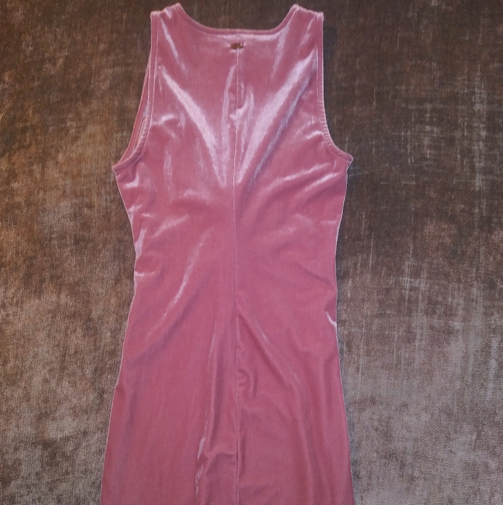 FINAL PRICE GUESS Velvet Pink Dress - Picture 3 of 4